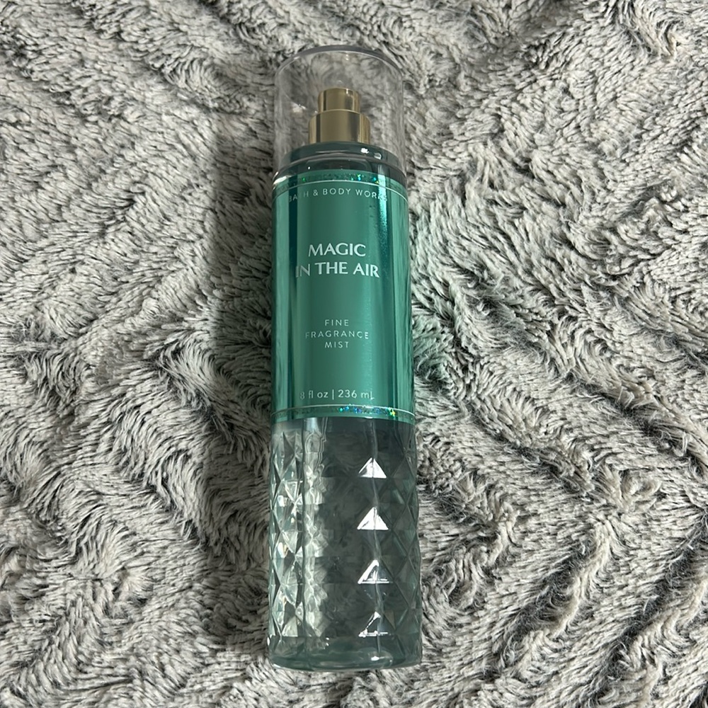Magic in the Air body spray